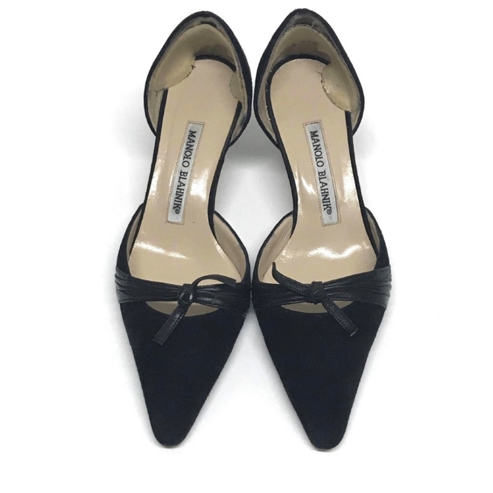 SOLD - Manolo Blahnik D’Orsay kitten heel pumps